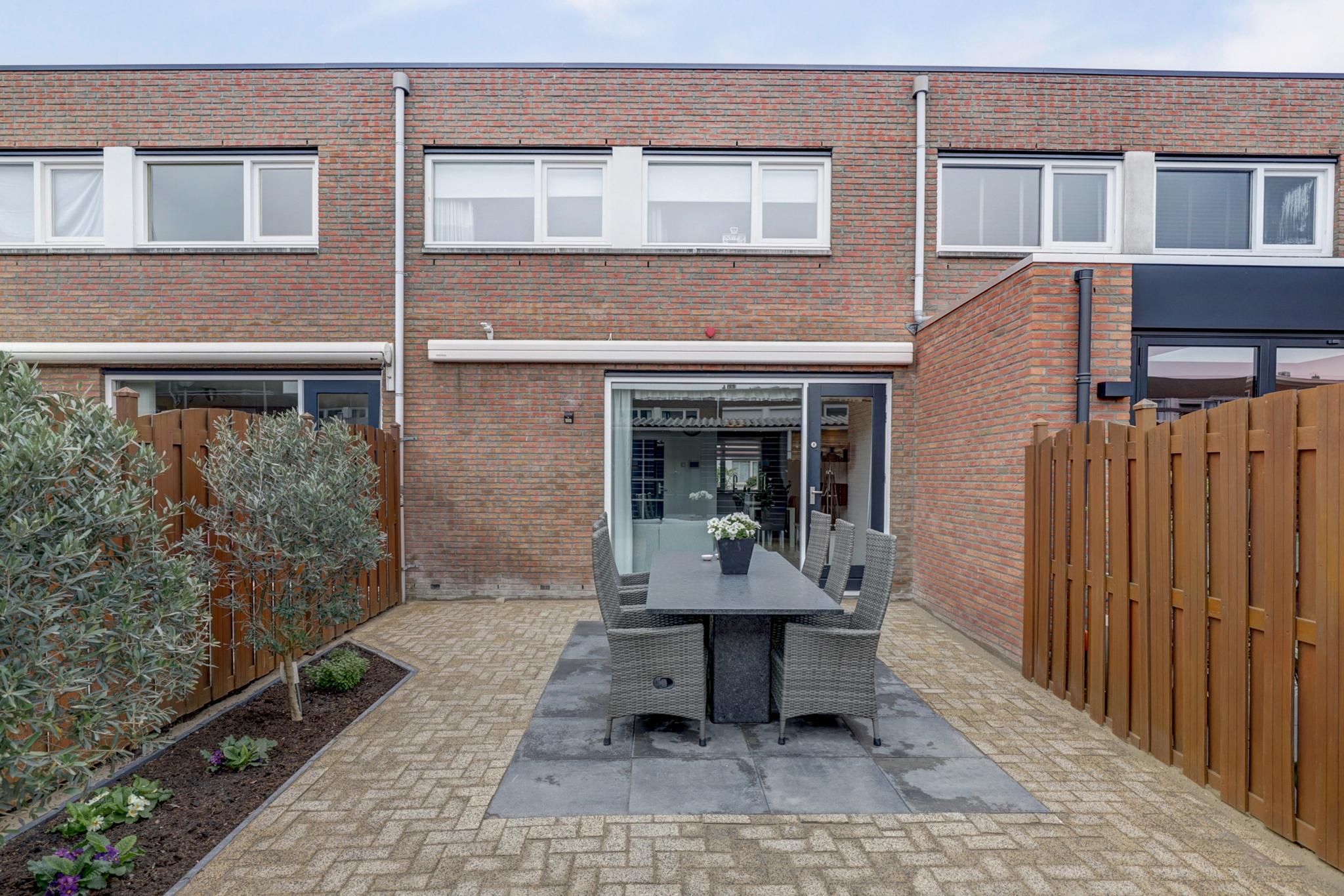 Alphen aan den Rijn – Schouw 7 – Foto 29