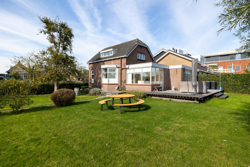 Reeuwijk – Notaris d’Aumerielaan 33 – Hoofdfoto