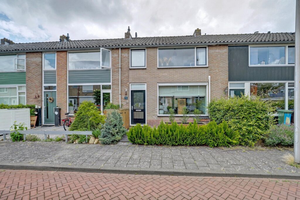 Alphen aan den Rijn – Barentszstraat 35 – Hoofdfoto