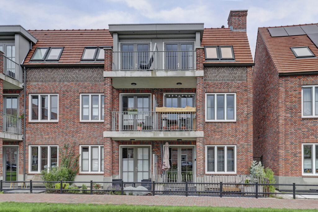 Waddinxveen – Ebbenhout 38F – Hoofdfoto